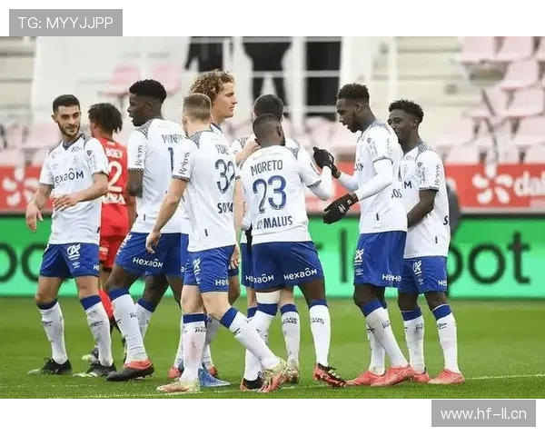 弗赖堡本赛季防守数据表现稳健，失球数位居德甲前列