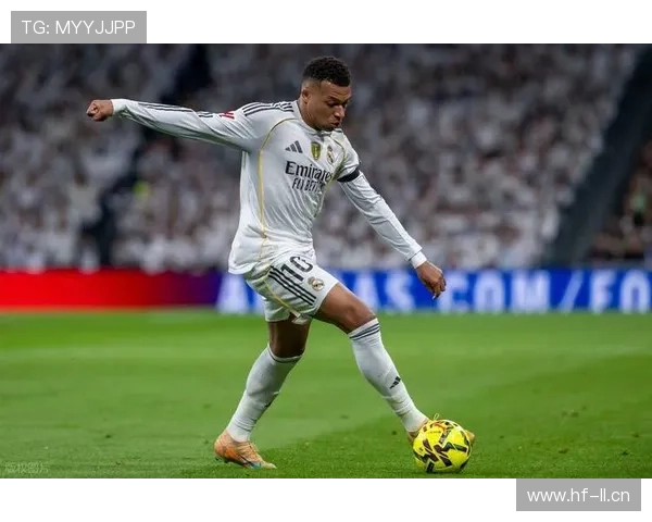 姆巴佩的战术角色与自主进攻能力：是否依赖体系？